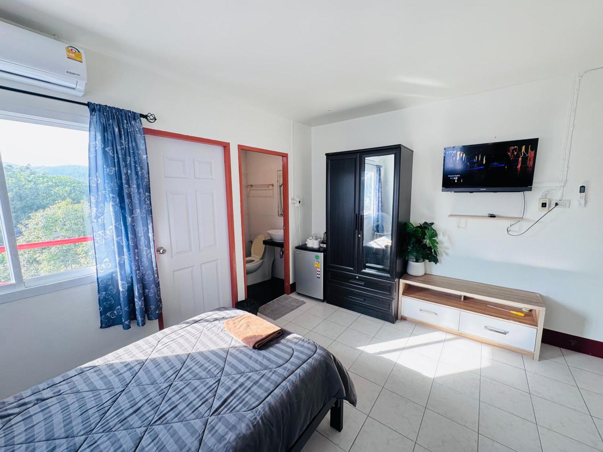 K.L.Apartment Чалонг Екстериор снимка